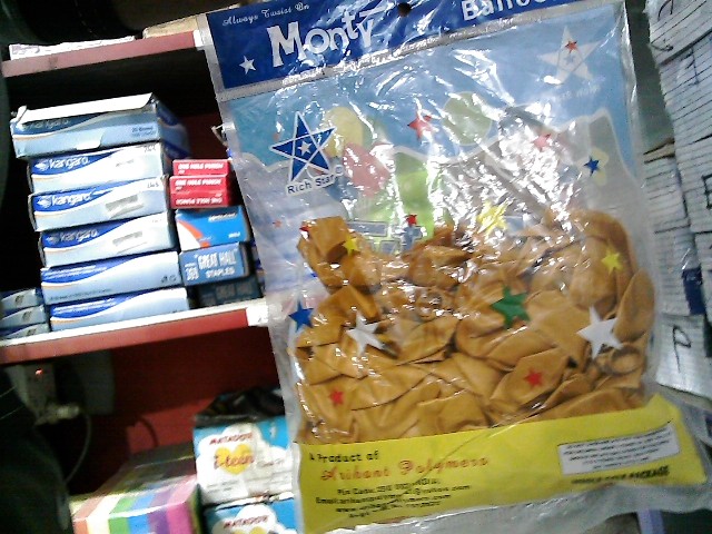 MONTY BALLOONS