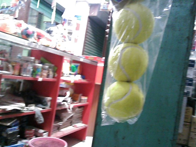 KNIGHT TENNIS BALL