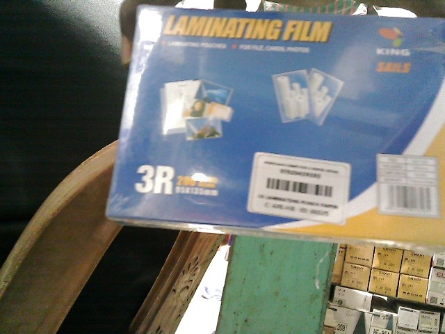3R LAMINATING PUNCH PAPER