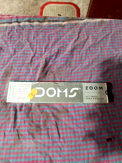 DOMS PENCIL