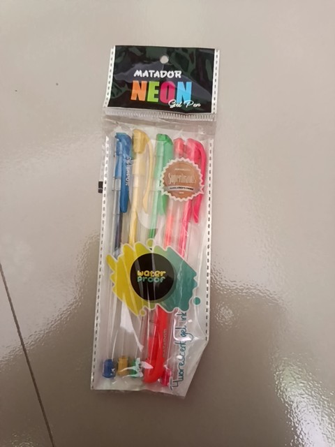 MATADOR NEON GEL PEN ABTAKAR