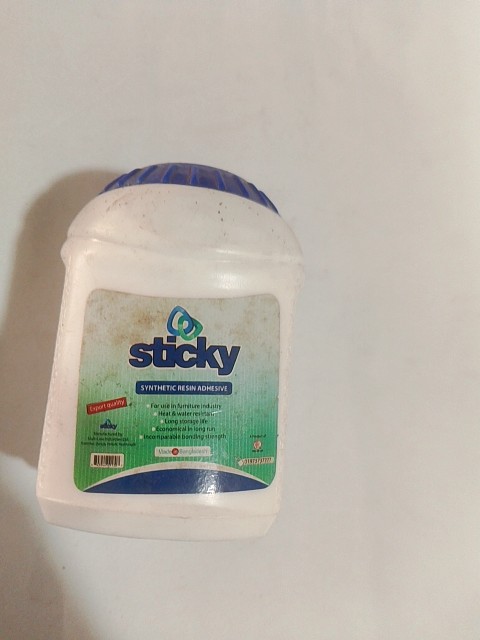 STICKY OFFICE GLUE