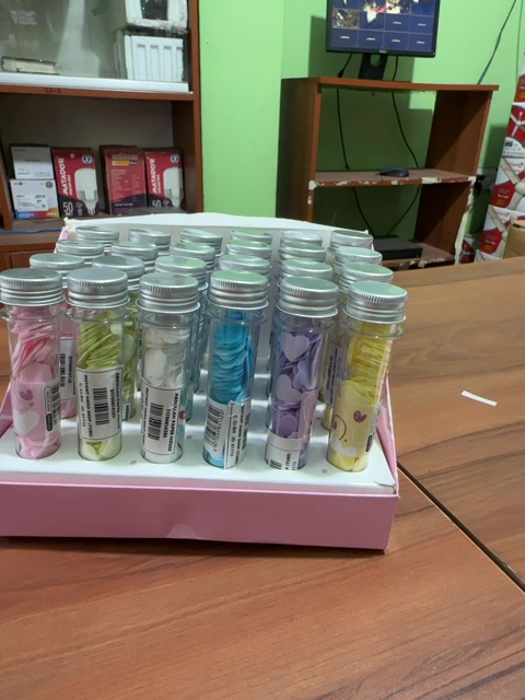 INSTANT HAND SHOP (TUBE)