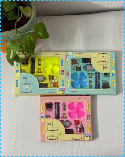 SCIENCE SET (XQ9-K136-1)